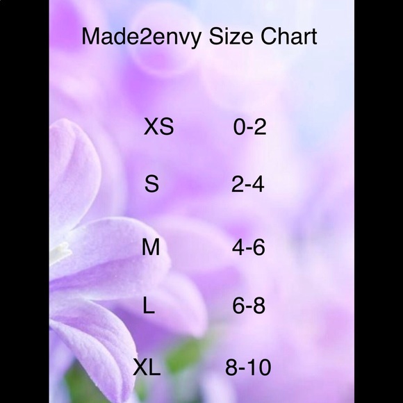 Gold Sequins Open back long sleeve mini - Picture 7 of 7